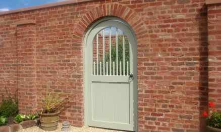Bespoke gate with decorative spindles