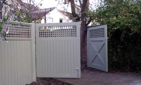 Painted solid & trellis gates