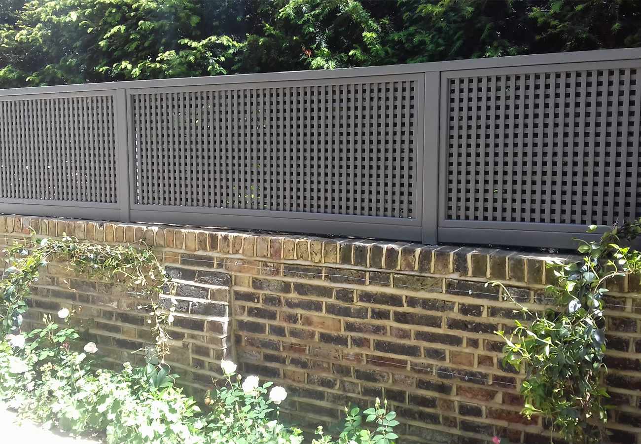 Garden Trellis & Screening | Garden Fence Panels & Gates: How To Put Up Trellis On Top Of Fence