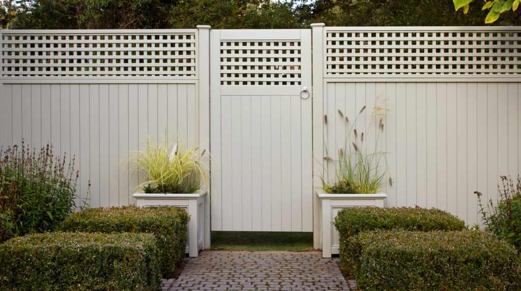 RHS Prestige trellis, fencing, gate and planter, all painted in Manhattan Grey
