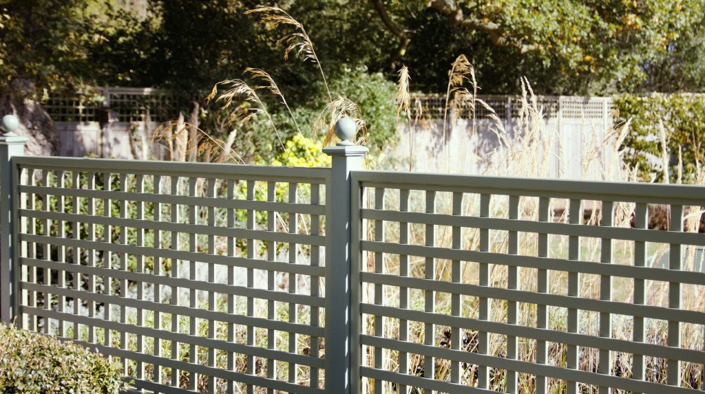 RHS Open Square Trellis (68mm gap) in Gorse Green