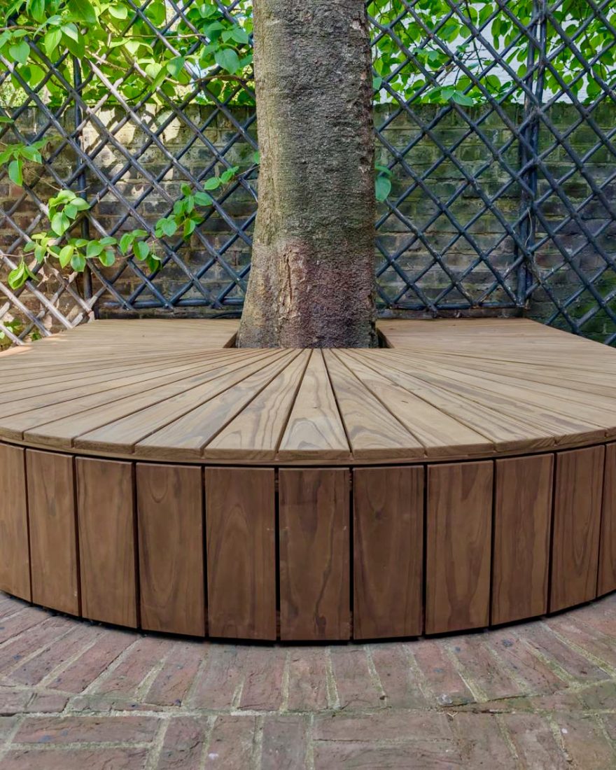 Bespoke tree seat in Thermally Treated Timber