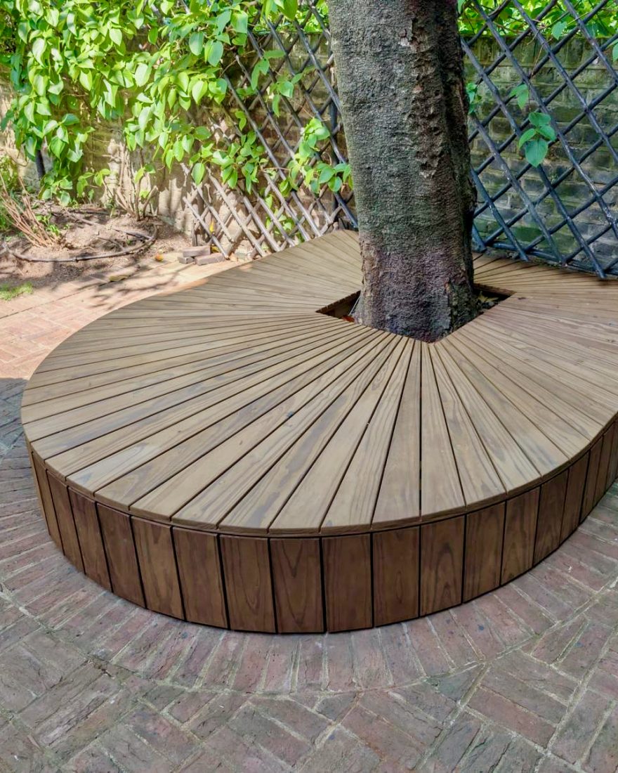 Bespoke tree seat in Thermally Treated Timber