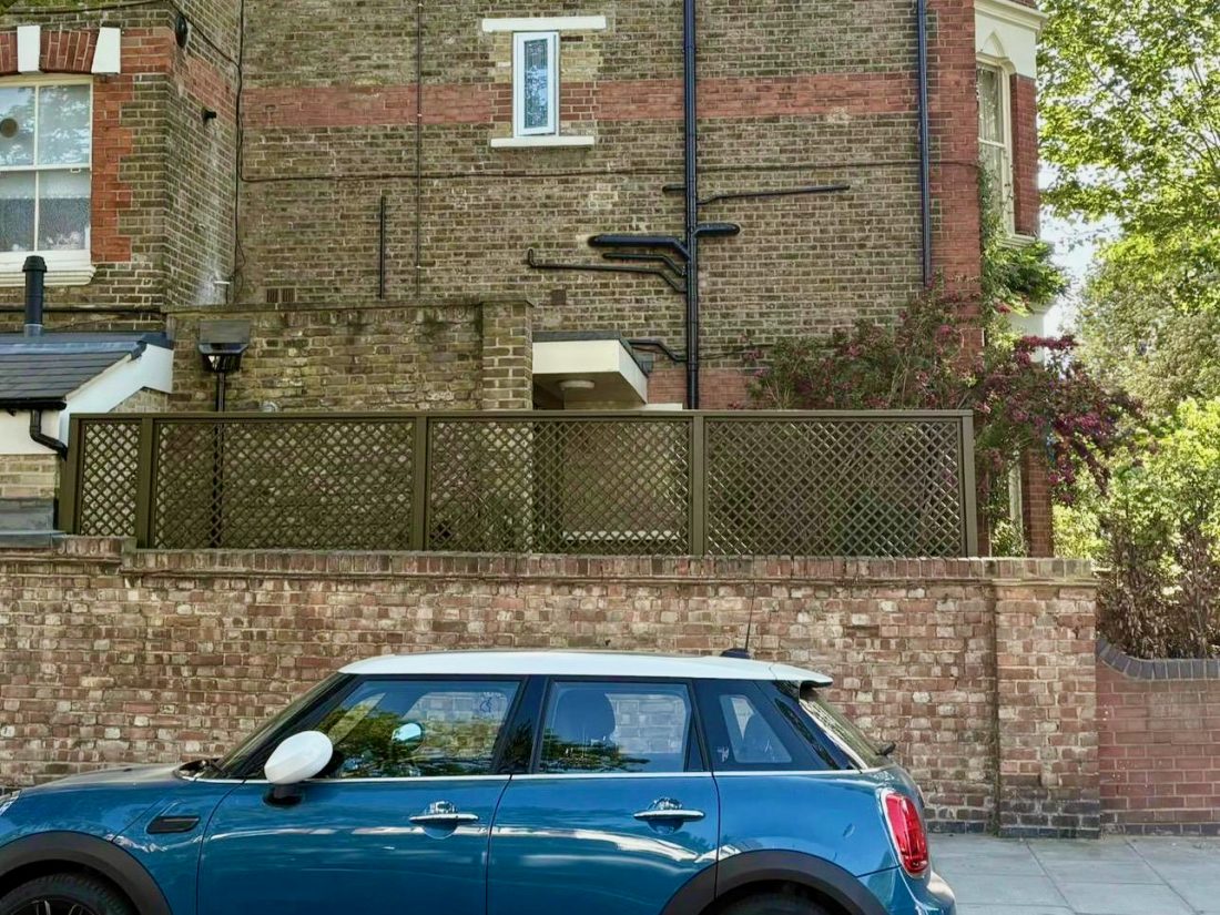 Ready-made Diagonal Trellis (40mm gap) painted in Little Greene-Bronze Green